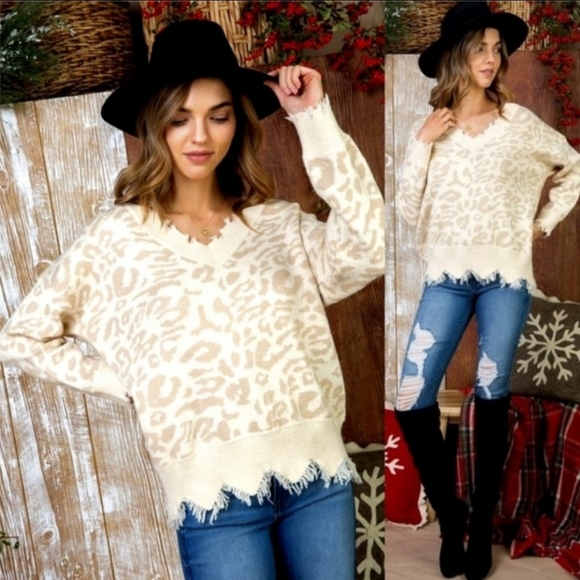 New Fringe hem Leopard Print V neck Sweater - Picture 2 of 6